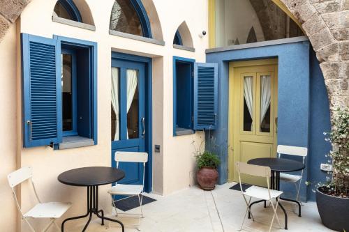 מתקני המלון, Alma in עכו