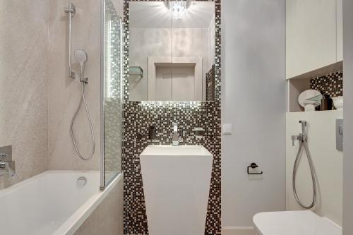 Two-Bedroom Apartment image 3