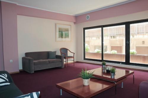 Hotel Victory – Athens, NY