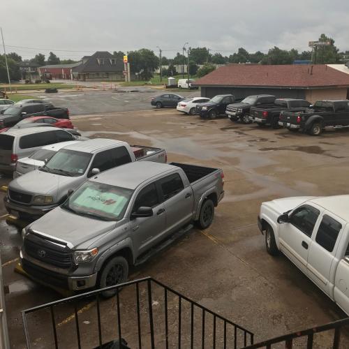 Guest Inn – Yukon, OK