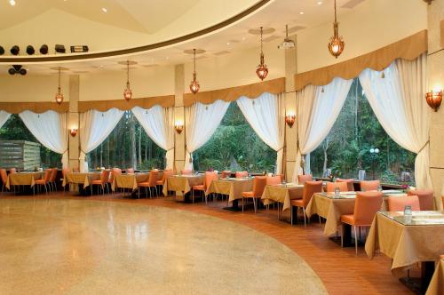 レストラン, アトゥナス ホリデイ カントリー リゾート (Atunas Holiday Country Resort) in 大埔郷（ダープー）