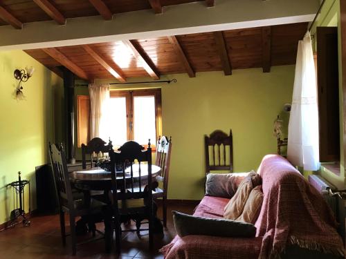  Casa Barrero in Robledillo de Gata