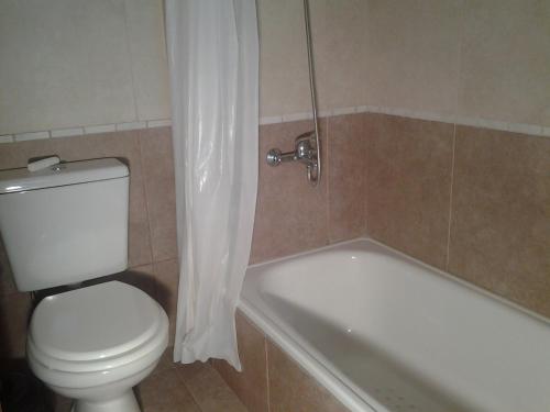Studio Apartment image 1