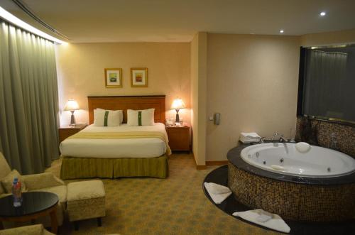 Ramadah Gulf In Al Khobar Saudi Arabia 900 Reviews Price - 