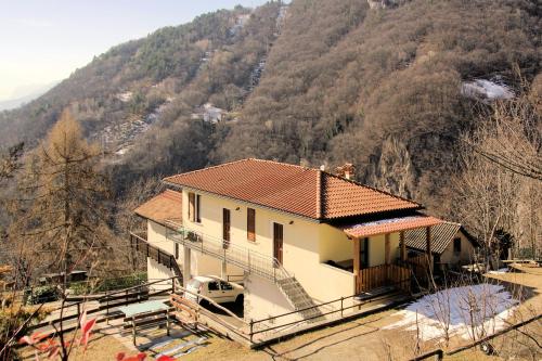 Viesnīcas āriene, Agriturismo Runchee in Vercana