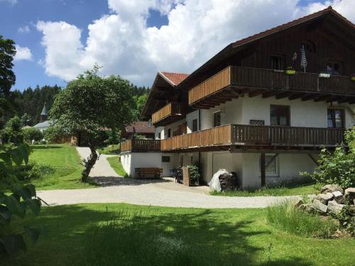 外部景觀, Ferienwohnung Hubertus in 比紹夫斯馬斯