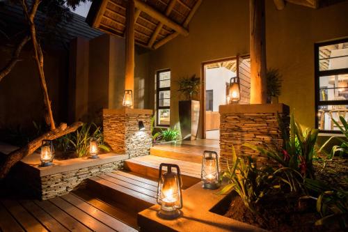 205751410 Moya Safari Villa