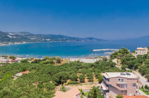 Villa Dionysia in Alikanas