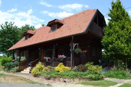  Holiday home Rozina in 40314 Merhatovec