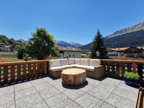 Terraza/balcón, Hotel Silvapina in Klosters