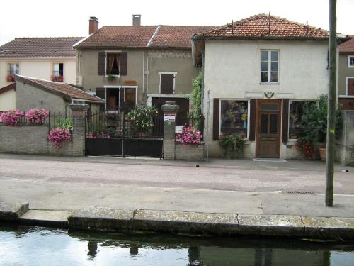 Chez Monique chambre d'hôte Vignory