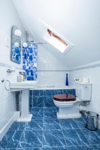 26 The Crescent - Guest House
