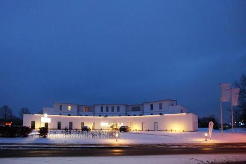 Das Neue Hotel Am Park - main image