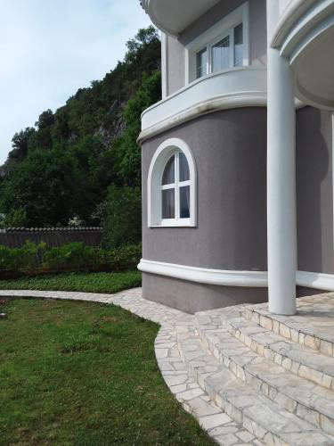 Villa di montagna in Njivice