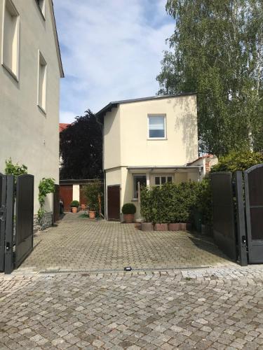 Zimmervermietung Barth in Bernburg, Deutschland