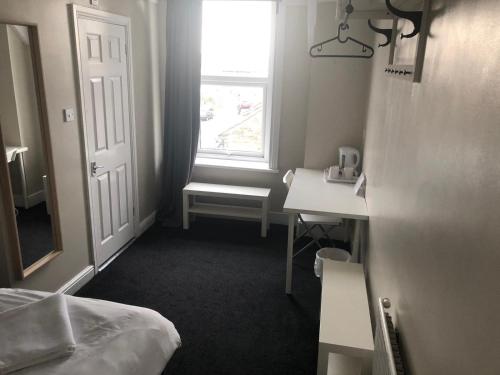 The Fulwich Hotel - image 10