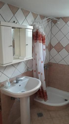  Apartment with Sea View... in Samos