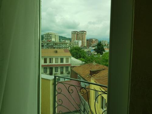 MikePalace – Batumi, IL