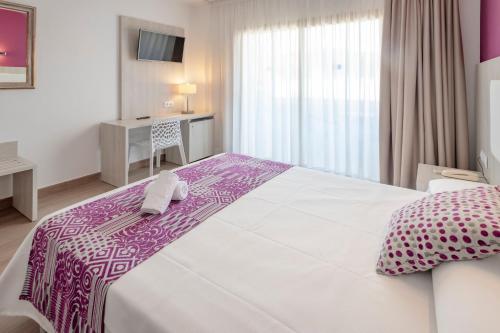 4R Hotel Meridià Mar - image 8