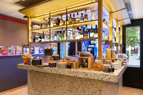 Oh la la ! Hotel Bar Paris Bastille - image 10