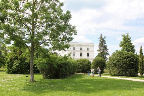 Best Western The Hotel Versailles - image 14