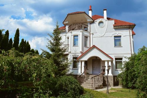 Bortnichi House Kyiv