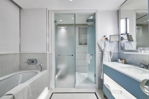 Prestige Suite Sea View