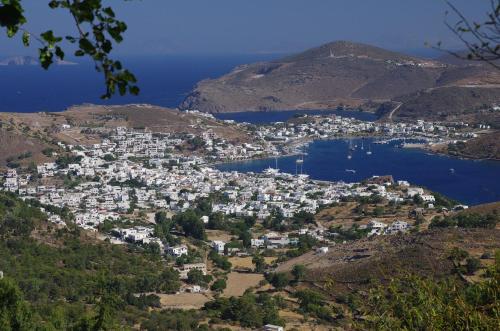 Effie Hotel - image 12