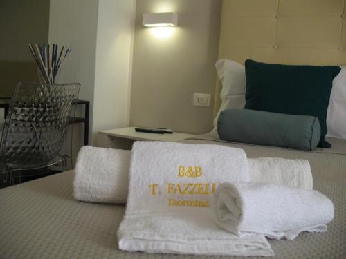 Bed&Bed Tommaso Fazzello only rooms - Accommodation - Taormina