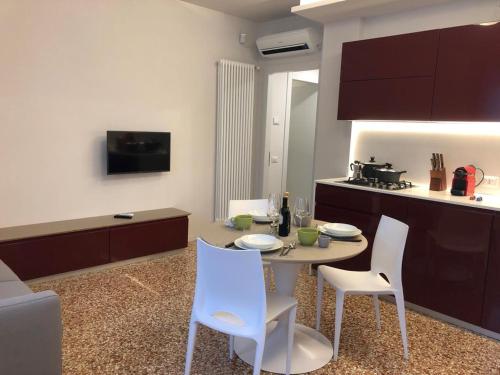 Facilities, Le Piazzette Schio in Schio