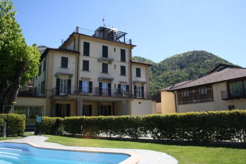 Hotel La Torre - Castiglione dʼIntelvi