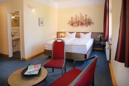 1 queen bed