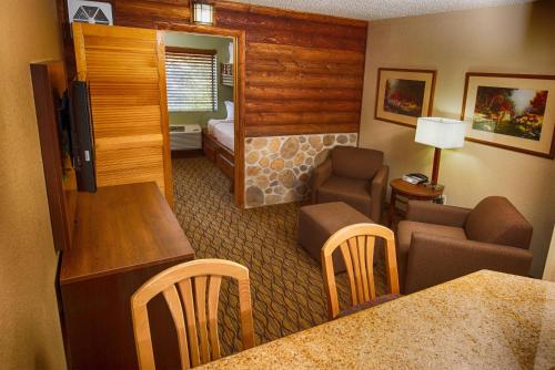 Holiday Inn Express Grand Canyon an IHG Hotel - image 4
