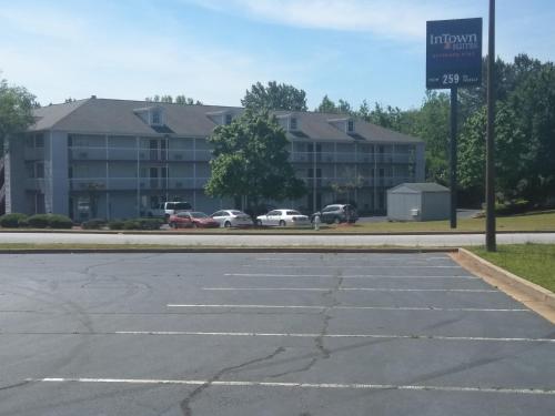 InTown Suites Extended Stay Atlanta GA - Conyers