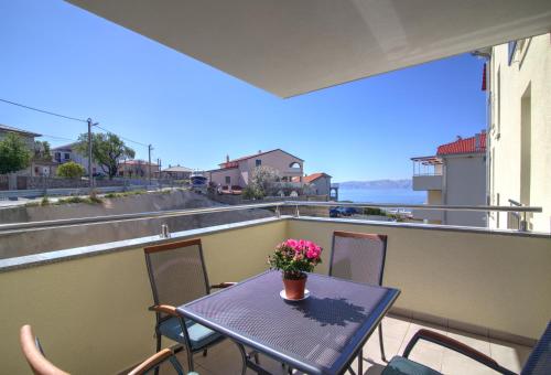  Apartment Waves-Villa Sunce in Senj
