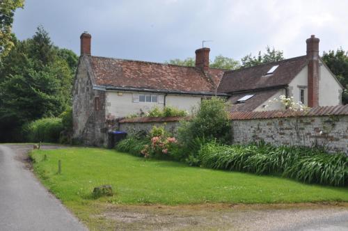 Lower Leigh Cottage, Peaceful Country Setting, , Wiltshire