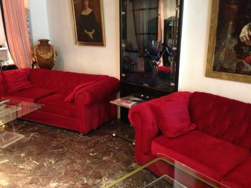 Hotel Montree - image 10