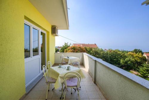 Apartments and rooms with parking space Kraljevica - 17589 - image 11