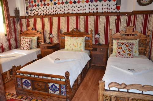 Homeros Pension & Guesthouse - image 3