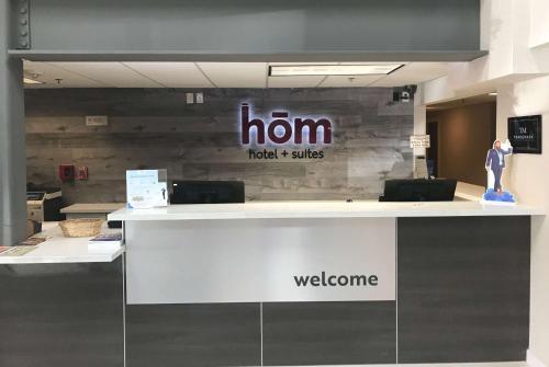 HoM, A Trademark Collection Hotel