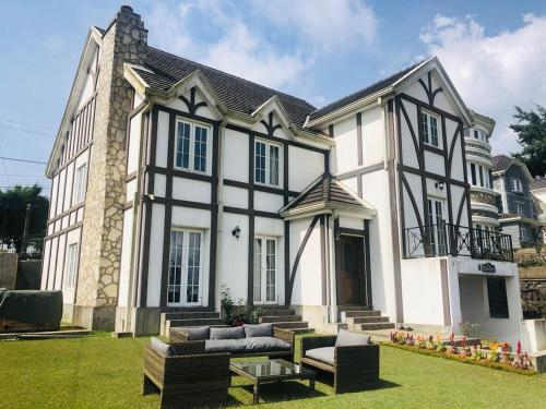 Tudor Barn In Nuwara Eliya Sri Lanka Reviews Prices Planet