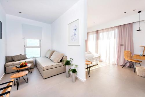 Ammos Beach Hotel - image 4