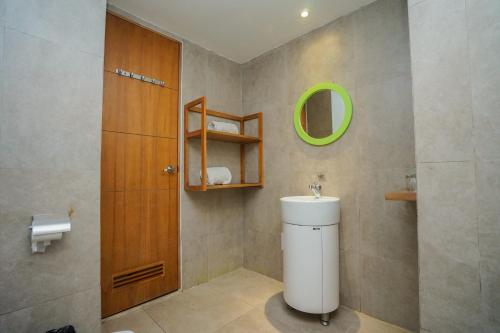 Superior Double or Twin Room image 4