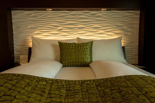Airport Hotel Basel - Convenient & Friendly - image 4