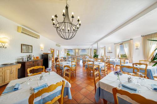 Fasiliti, Hotel San Trano in Luogosanto
