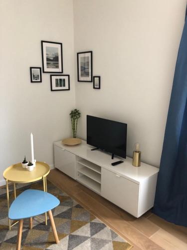Minerva Apartments - main image