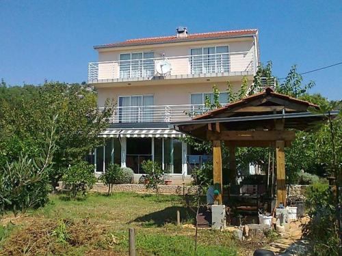  Apartment in Poljica with Seaview, Balcony, Air condition, WIFI (4768-1) in Poljica
