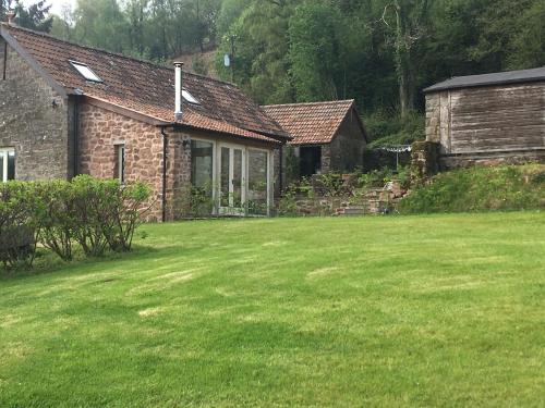 Wern Farm Cottage, , South Wales