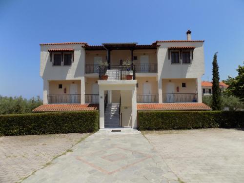 Kiparissis Apartments - image 4