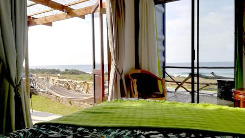 Blue Space Beach house in Pumula